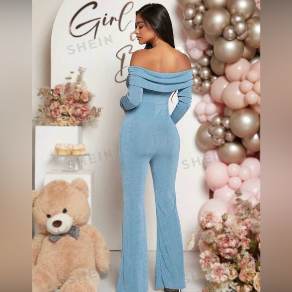 Maternity off the shoulder flare leg jumpsuit - Picture 5 of 6